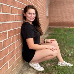 Meet your Posher, Ashley